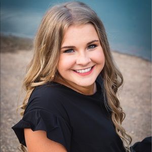 Meet your Posher, Mackenzie